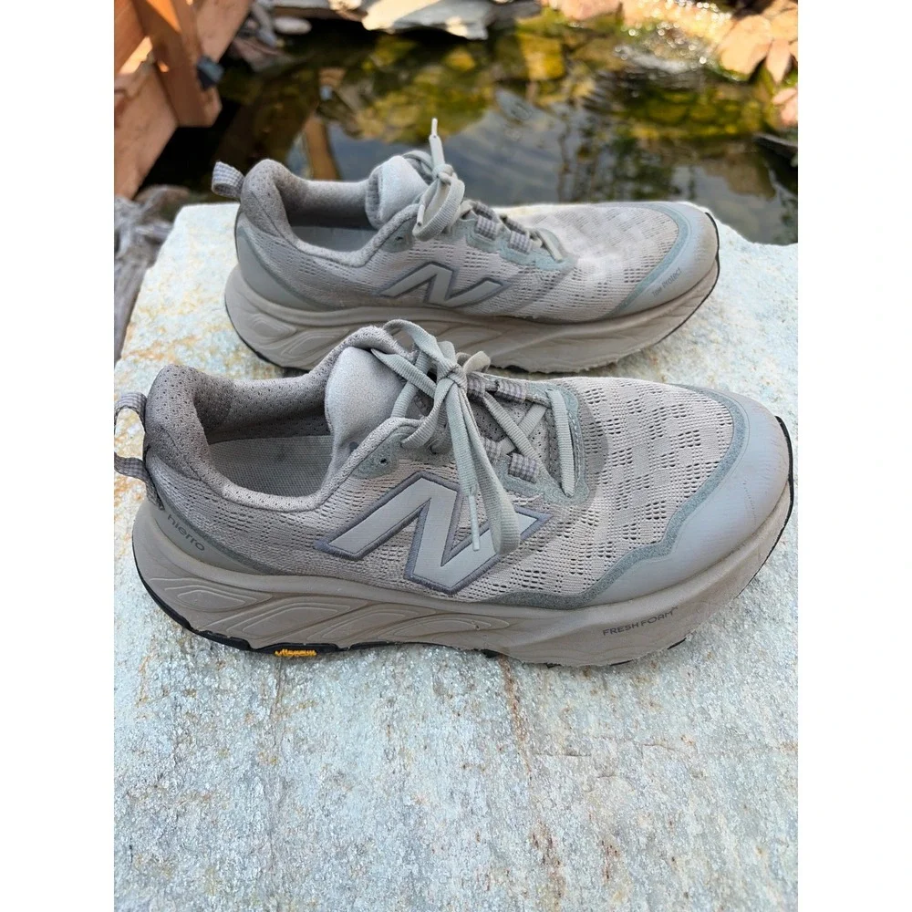 New Balance Fresh Foam X Hierro v8 Mens Trail Running Shoes Grey  Size 8.5